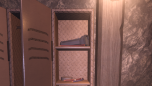 Flashlightinlocker.png